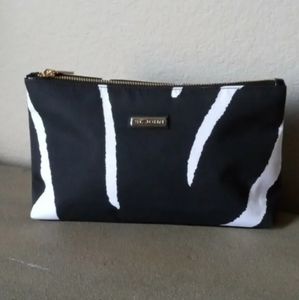 NEW St John Zebra Print Cosmetic/ Make-up / Toiletries Travel Bag.